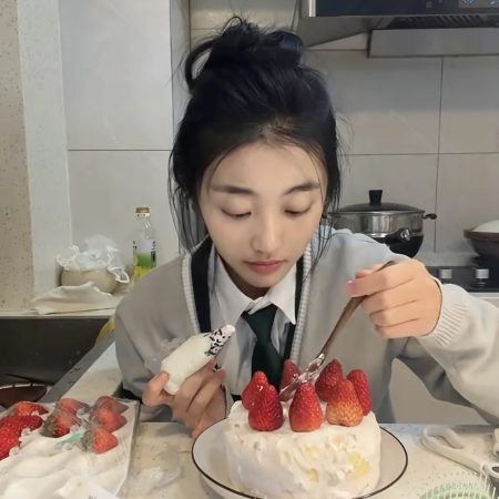 English birthday greeting video